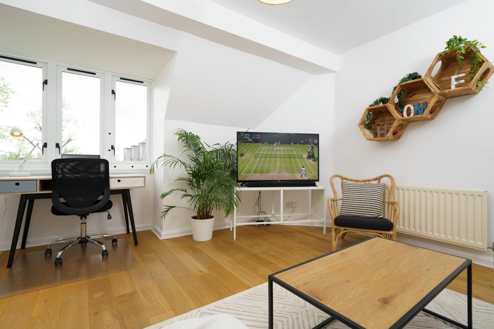 Lovely Apartment In Victoria Park Village Londen Buitenkant foto